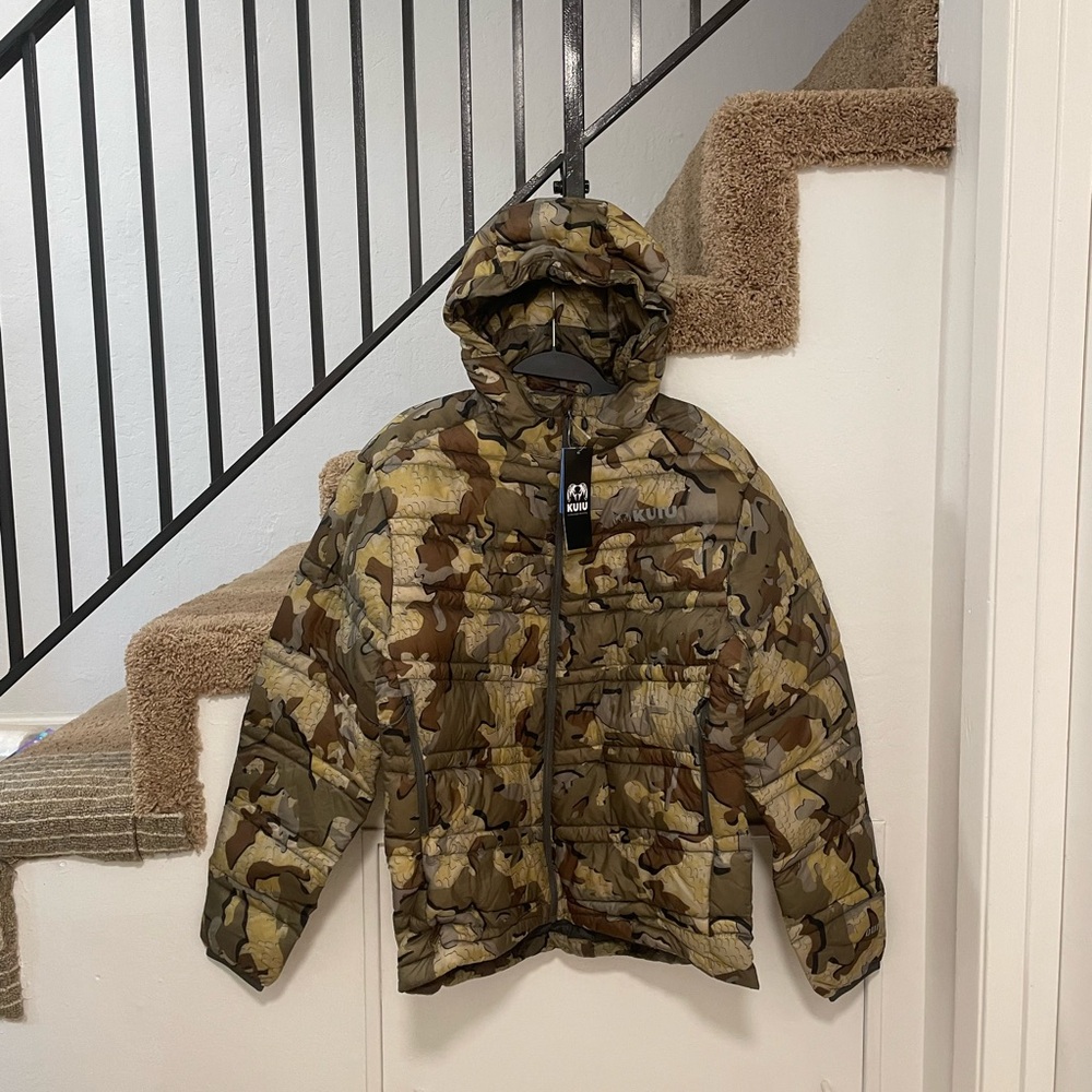 KUIU Camouflage Hooded Jacket